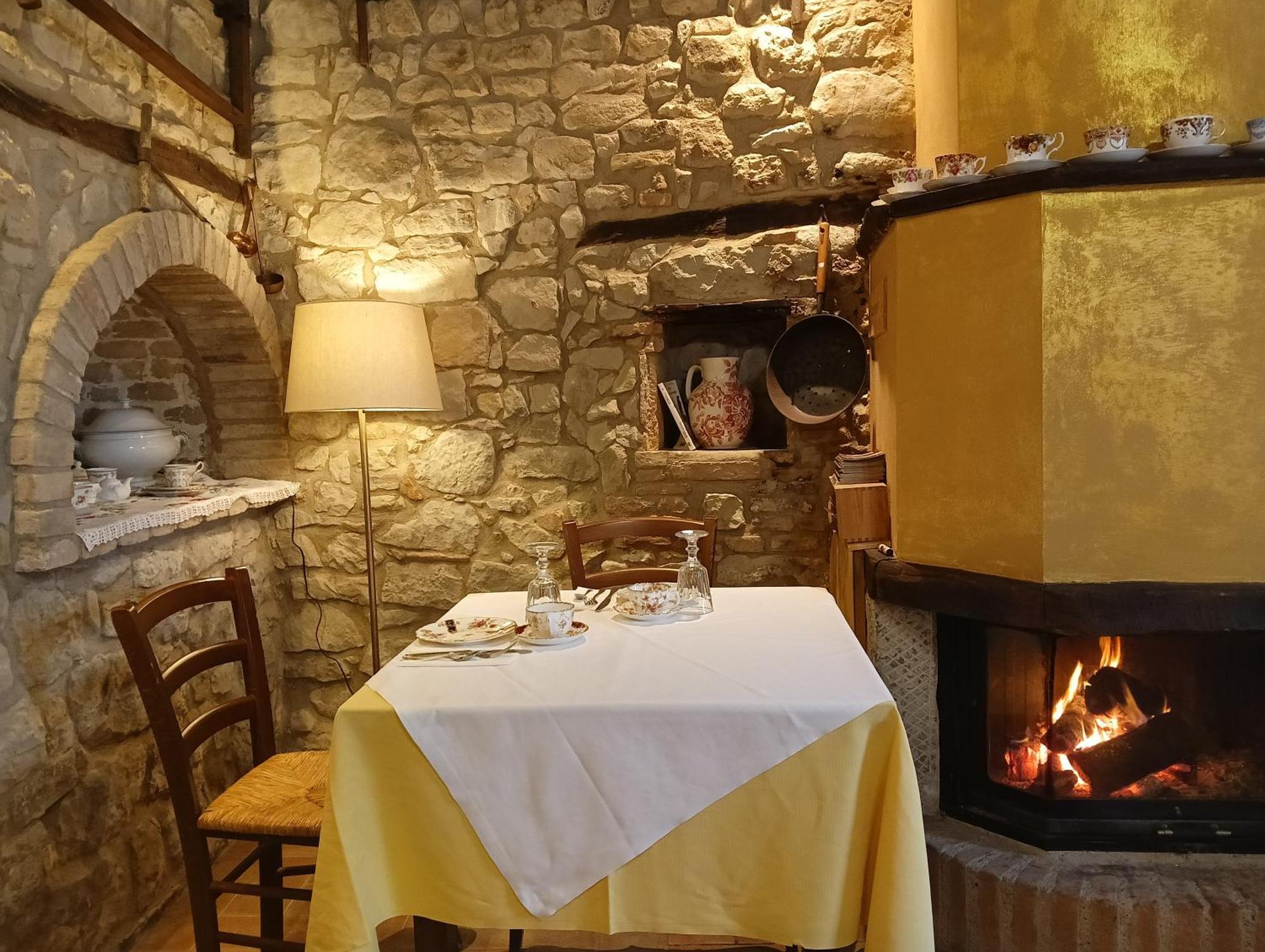 Agriturismo Casa Rastelli Monte Orsello Экстерьер фото